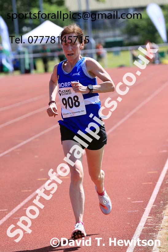 Womens Seniors and Under-20s  5000 metres, 2024 North Eastern Track and Field Champs., Middlesbrough.  Photo: David T. Hewitson/Sports for All Pics